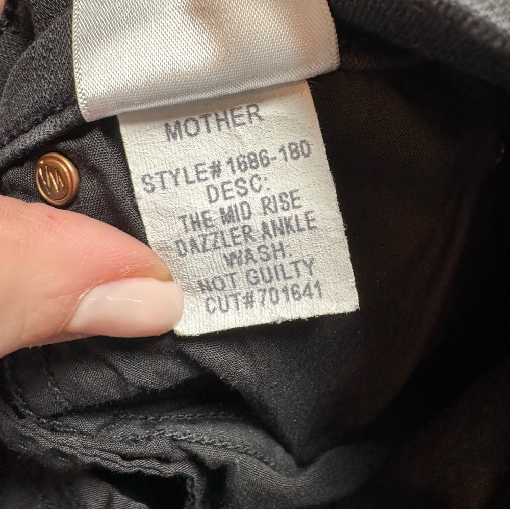 MOTHER Women's Black Jeans - Picture 6 of 14